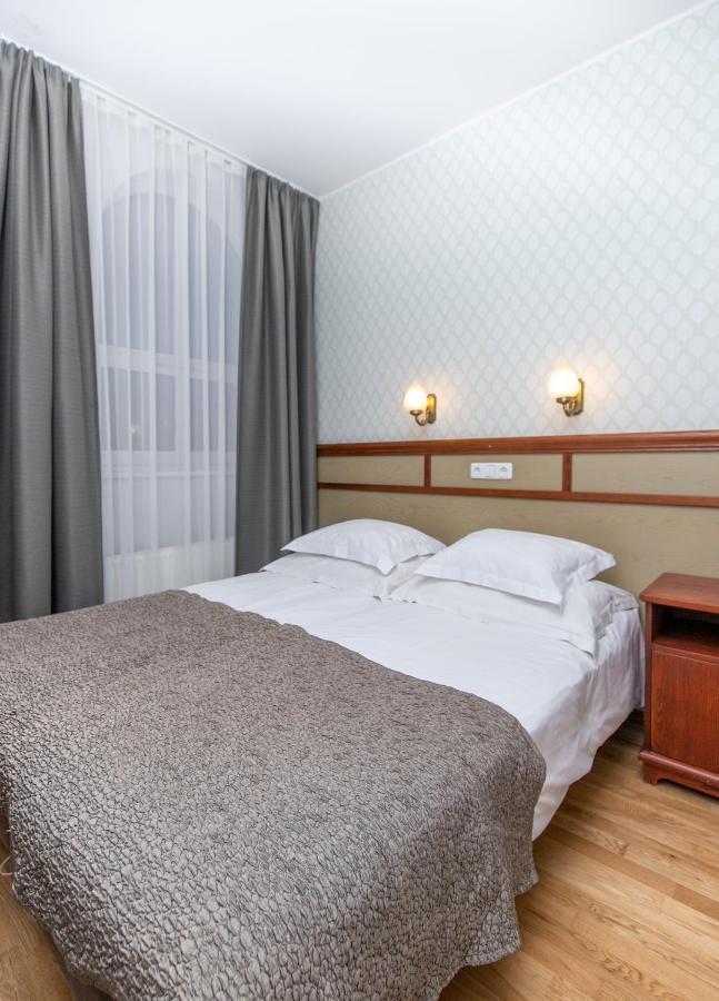 Hotel Villa Wesset Parnu Exterior photo